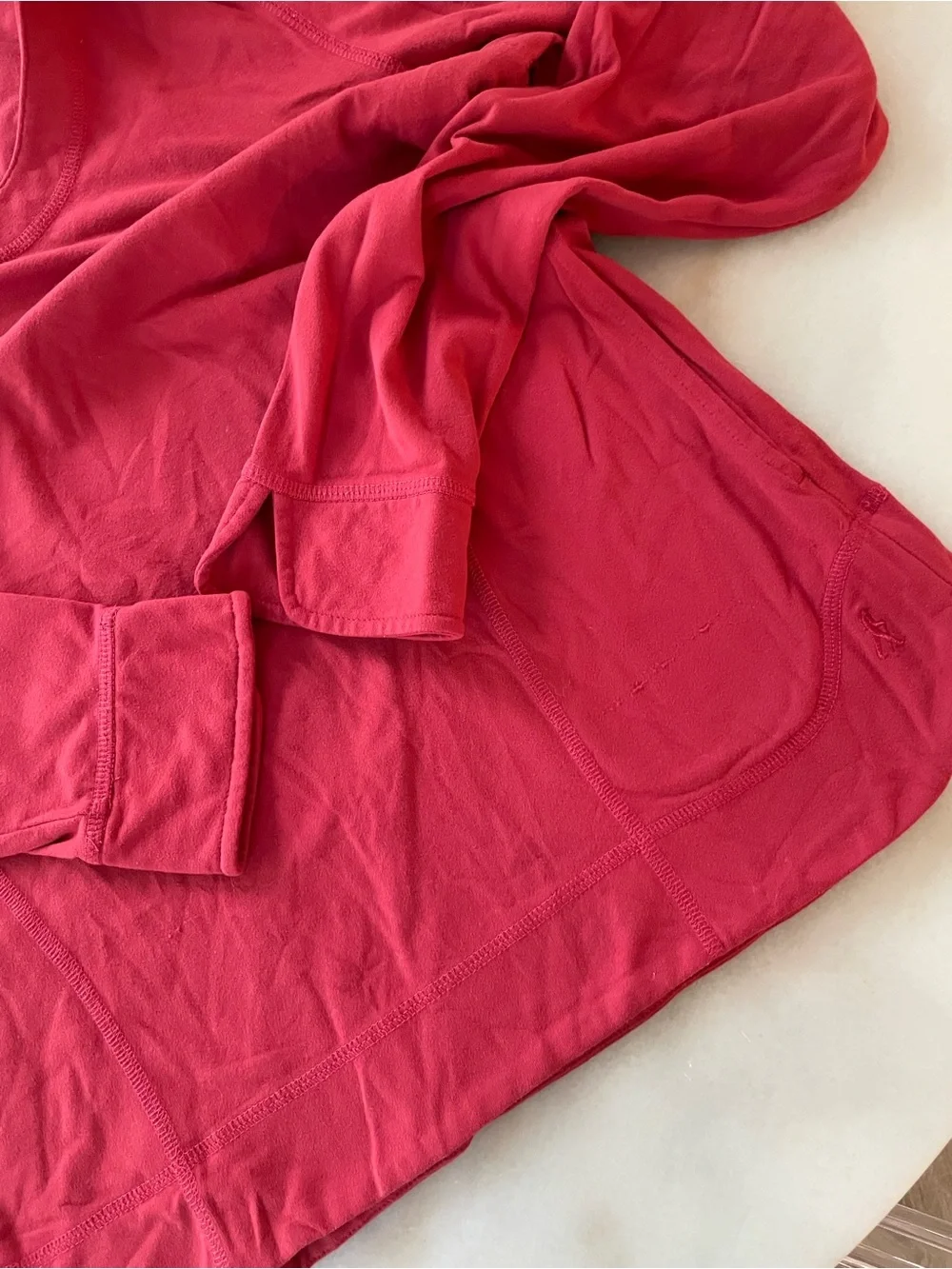 Royal Robbins Women's Raspberry Red long sleeve hooded top size M